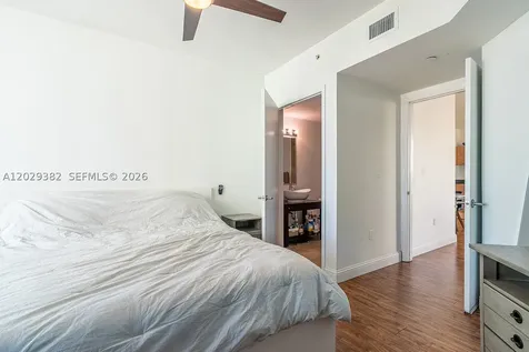 350 S Miami Avenue Miami FL 33130