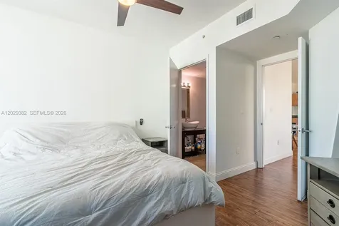 350 S Miami Avenue Miami FL 33130