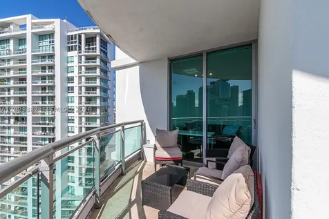 350 S Miami Avenue Miami FL 33130