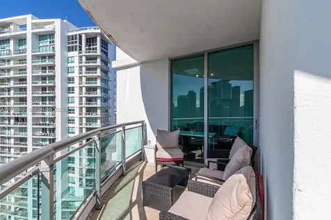 350 S Miami Avenue Miami FL 33130