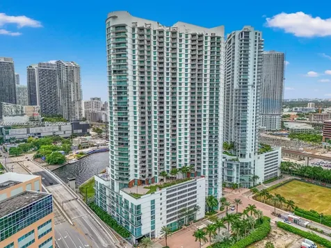 350 S Miami Avenue Miami FL 33130