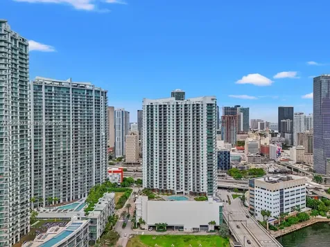 350 S Miami Avenue Miami FL 33130