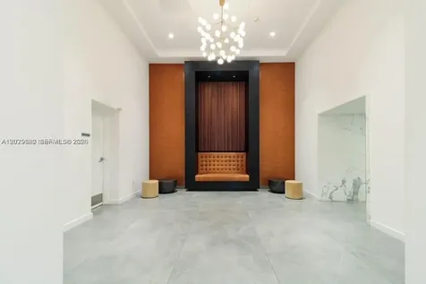 350 S Miami Avenue Miami FL 33130