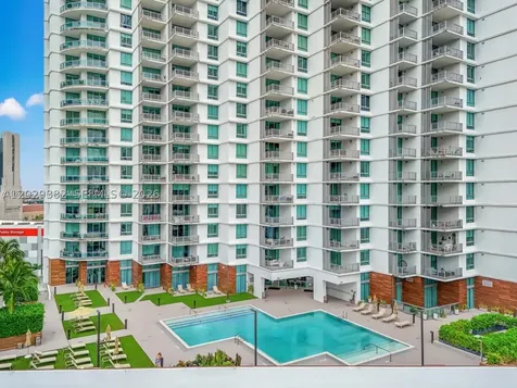 350 S Miami Avenue Miami FL 33130