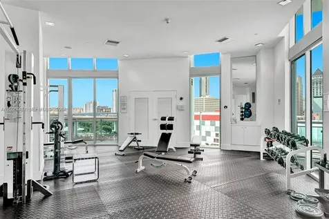 350 S Miami Avenue Miami FL 33130