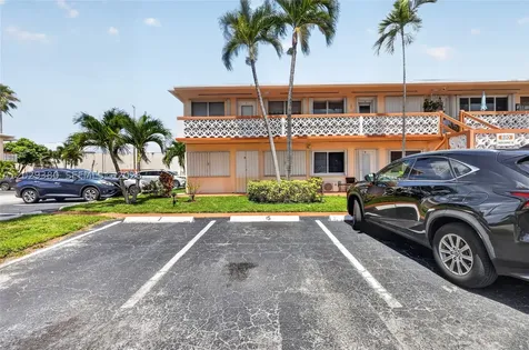820 SW 11th Avenue Hallandale Beach FL 33009