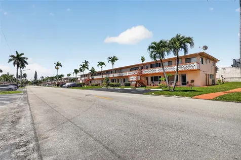 820 SW 11th Avenue Hallandale Beach FL 33009