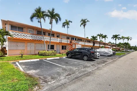 820 SW 11th Avenue Hallandale Beach FL 33009