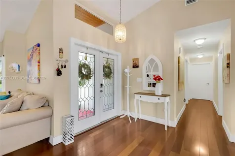 19641 NW 88th Avenue Hialeah FL 33018