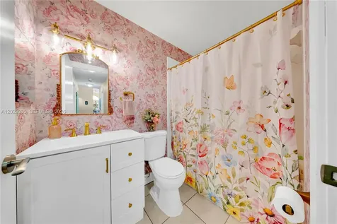 19641 NW 88th Avenue Hialeah FL 33018