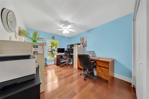 19641 NW 88th Avenue Hialeah FL 33018