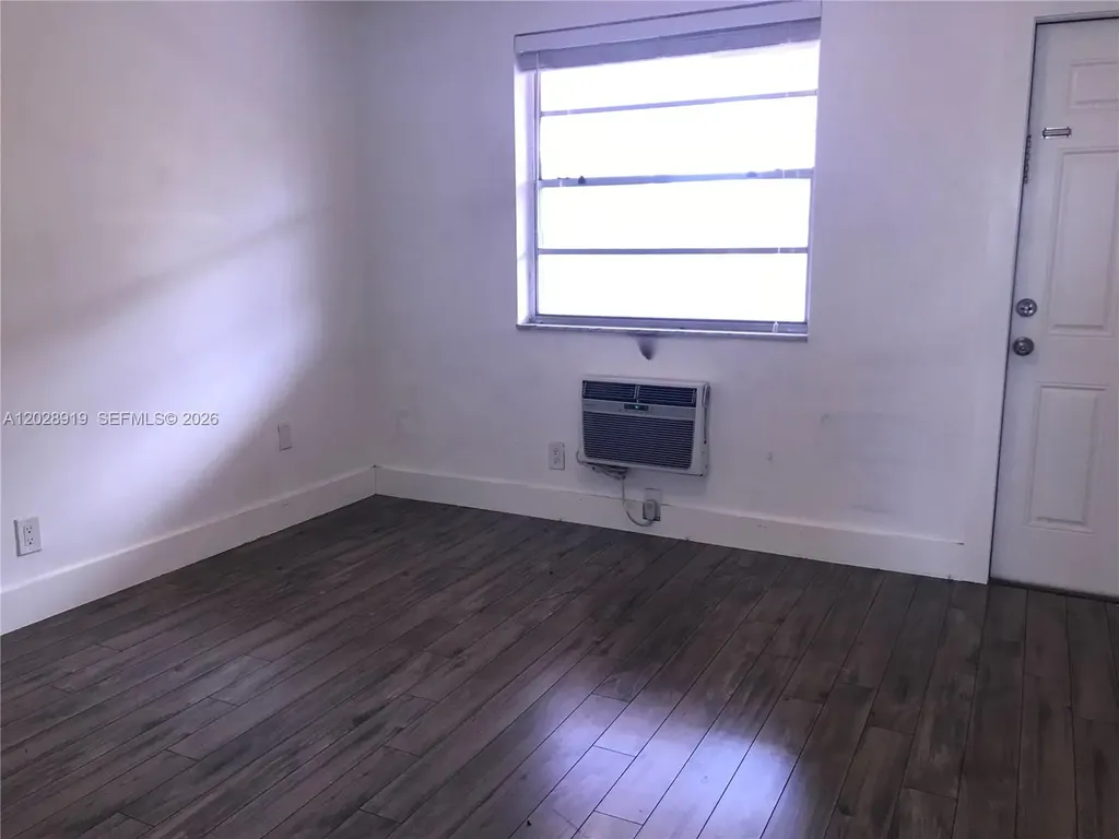 2915 Plunkett Street Hollywood FL 33020