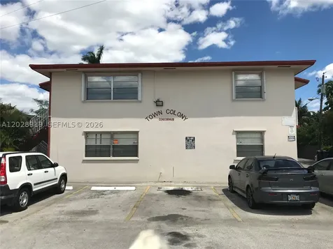 2915 Plunkett Street Hollywood FL 33020