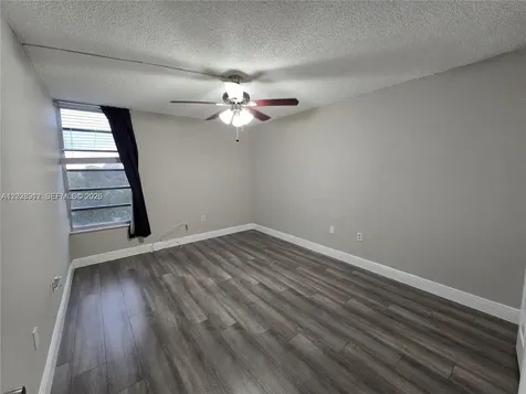 8870 Fontainebleau Boulevard Miami FL 33172