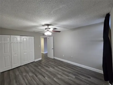 8870 Fontainebleau Boulevard Miami FL 33172