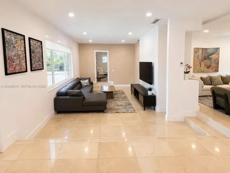 18641 NE 21st Avenue Miami FL 33179