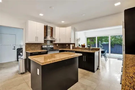 18641 NE 21st Avenue Miami FL 33179