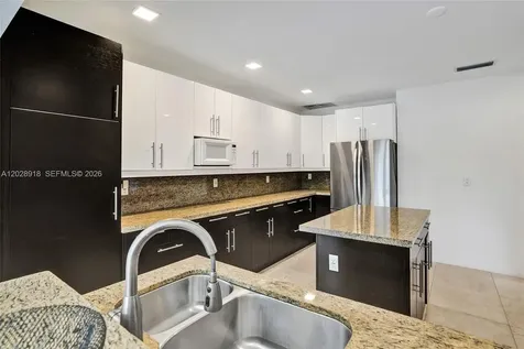 18641 NE 21st Avenue Miami FL 33179