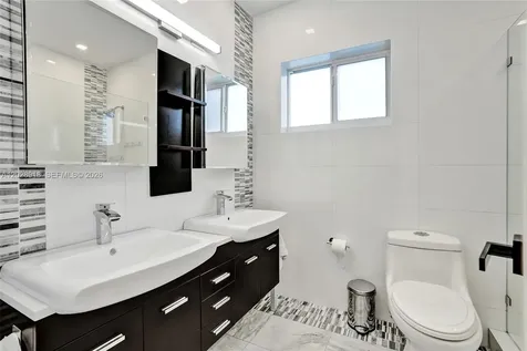 18641 NE 21st Avenue Miami FL 33179