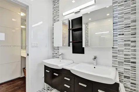 18641 NE 21st Avenue Miami FL 33179
