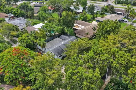 18641 NE 21st Avenue Miami FL 33179