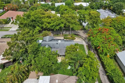 18641 NE 21st Avenue Miami FL 33179