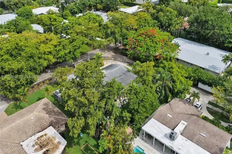18641 NE 21st Avenue Miami FL 33179
