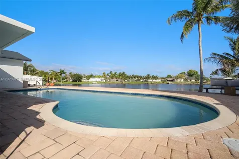1310 SW 26th Avenue Deerfield Beach FL 33442