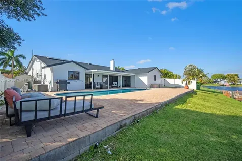 1310 SW 26th Avenue Deerfield Beach FL 33442