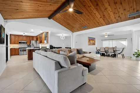 1310 SW 26th Avenue Deerfield Beach FL 33442