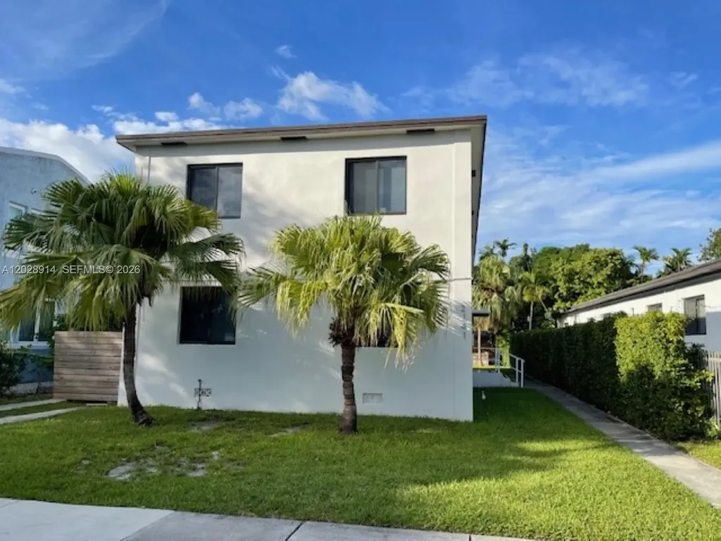 2141 SW 14th Terrace Miami FL 33145