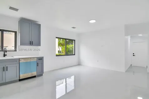 85 SW 30th Avenue Miami FL 33135