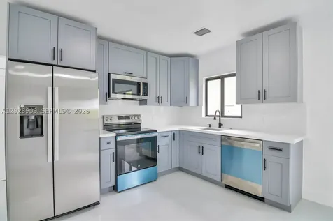 85 SW 30th Avenue Miami FL 33135