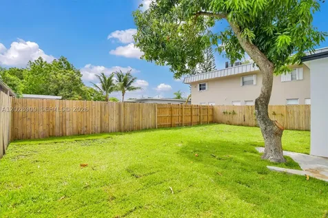 85 SW 30th Avenue Miami FL 33135