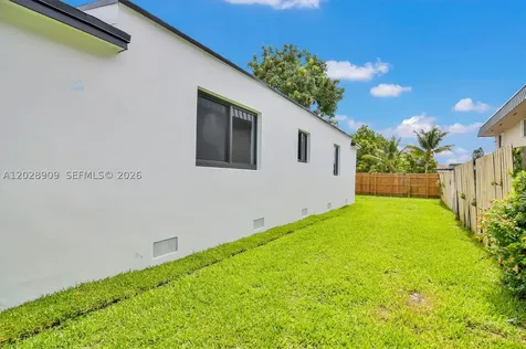 85 SW 30th Avenue Miami FL 33135