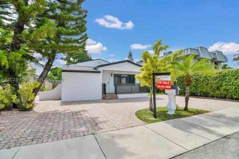 85 SW 30th Avenue Miami FL 33135
