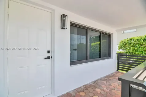 85 SW 30th Avenue Miami FL 33135