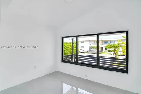 85 SW 30th Avenue Miami FL 33135