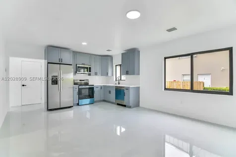 85 SW 30th Avenue Miami FL 33135