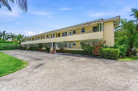 20 Park Drive Bal Harbour FL 33154