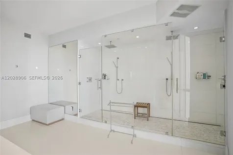 15811 Collins Avenue Sunny Isles Beach FL 33160