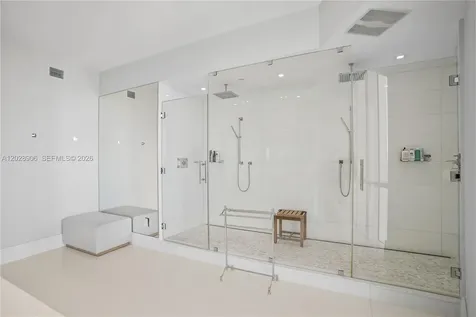 15811 Collins Avenue Sunny Isles Beach FL 33160