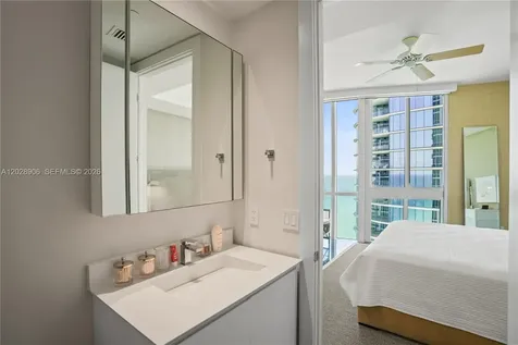 15811 Collins Avenue Sunny Isles Beach FL 33160