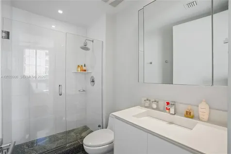15811 Collins Avenue Sunny Isles Beach FL 33160