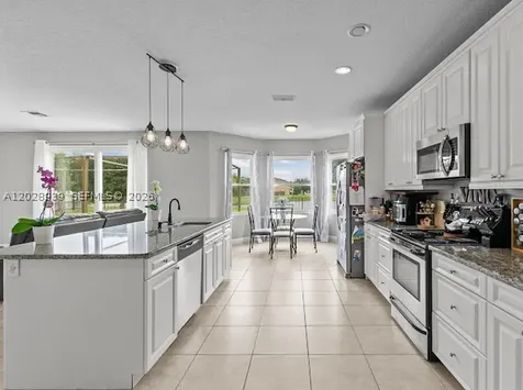 2813 Village Pine Terrace Orlando FL 32833