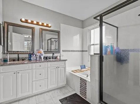 2813 Village Pine Terrace Orlando FL 32833