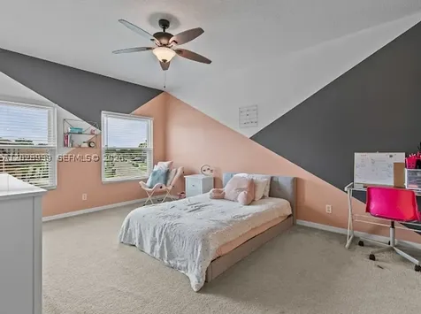 2813 Village Pine Terrace Orlando FL 32833