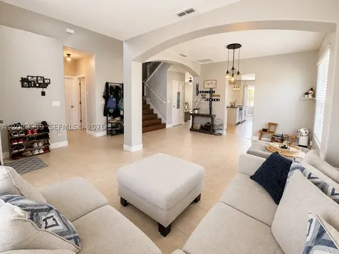 2813 Village Pine Terrace Orlando FL 32833