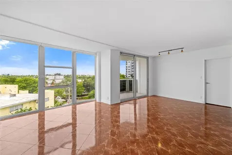 900 Bay Drive Miami Beach FL 33141