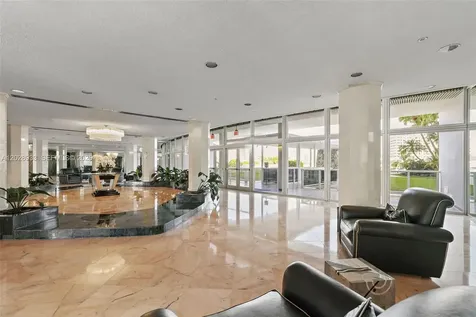 900 Bay Drive Miami Beach FL 33141